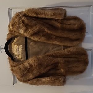 Fox fur cape, vintage Oleg Cassini